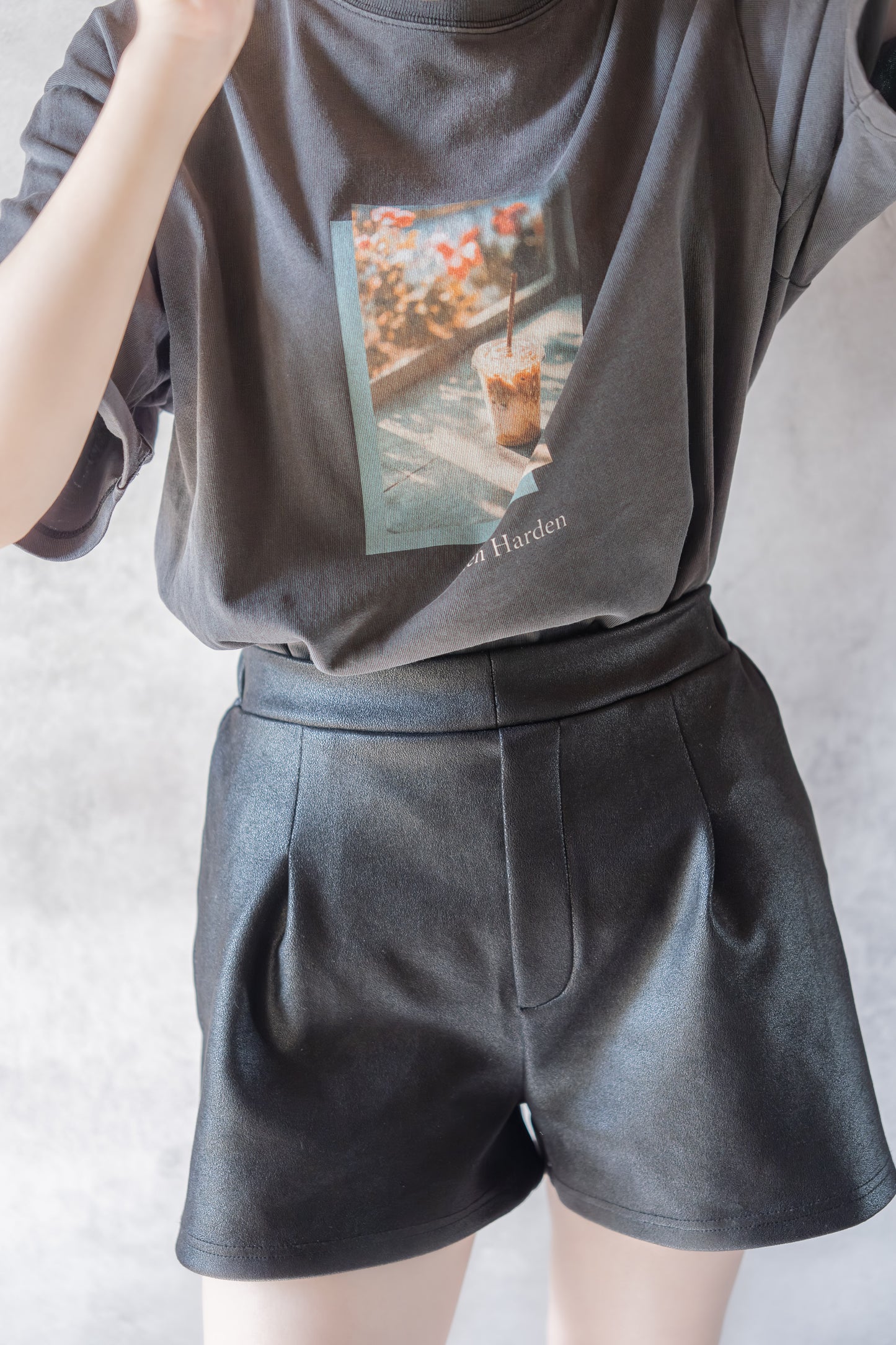 【予約販売 : 12月中順次発送予定】アートT＋長袖セット (UNISEX)税込・配送料込み