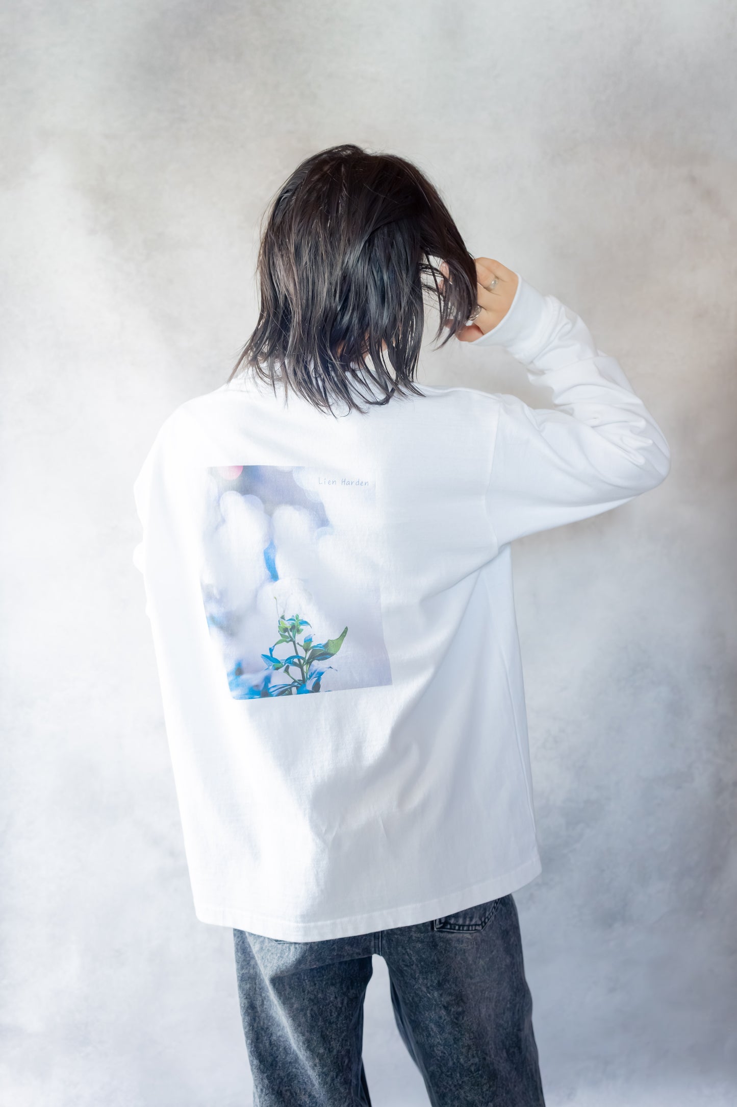 アートロングスリーブTシャツ「一輪の花」